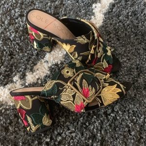 Unique embroidery mules